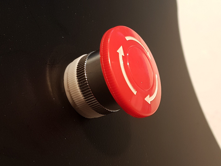 Datei:EmergencySwitchDetail2.jpg