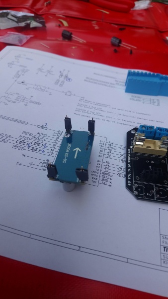 Datei:SenderSoldering12.JPG