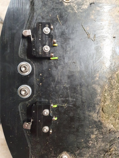 Ardumower bumper1.jpeg