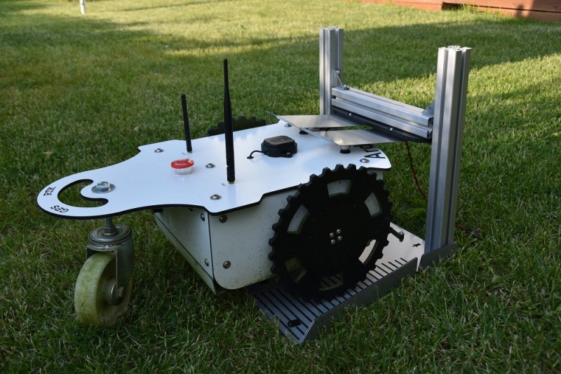 Datei:ArduMowerCharginStation9.JPG