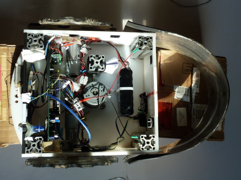 Datei:Ardumower mountains inside.jpg